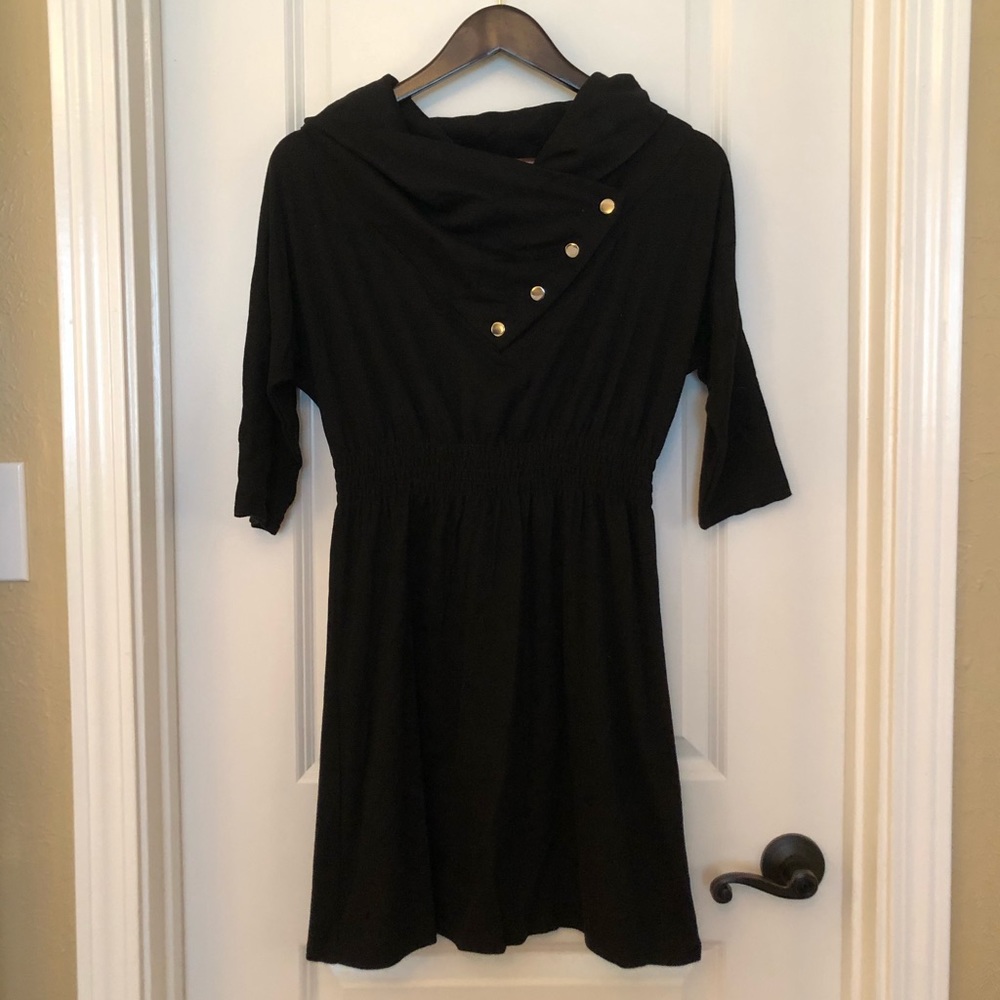 Accent collar dress